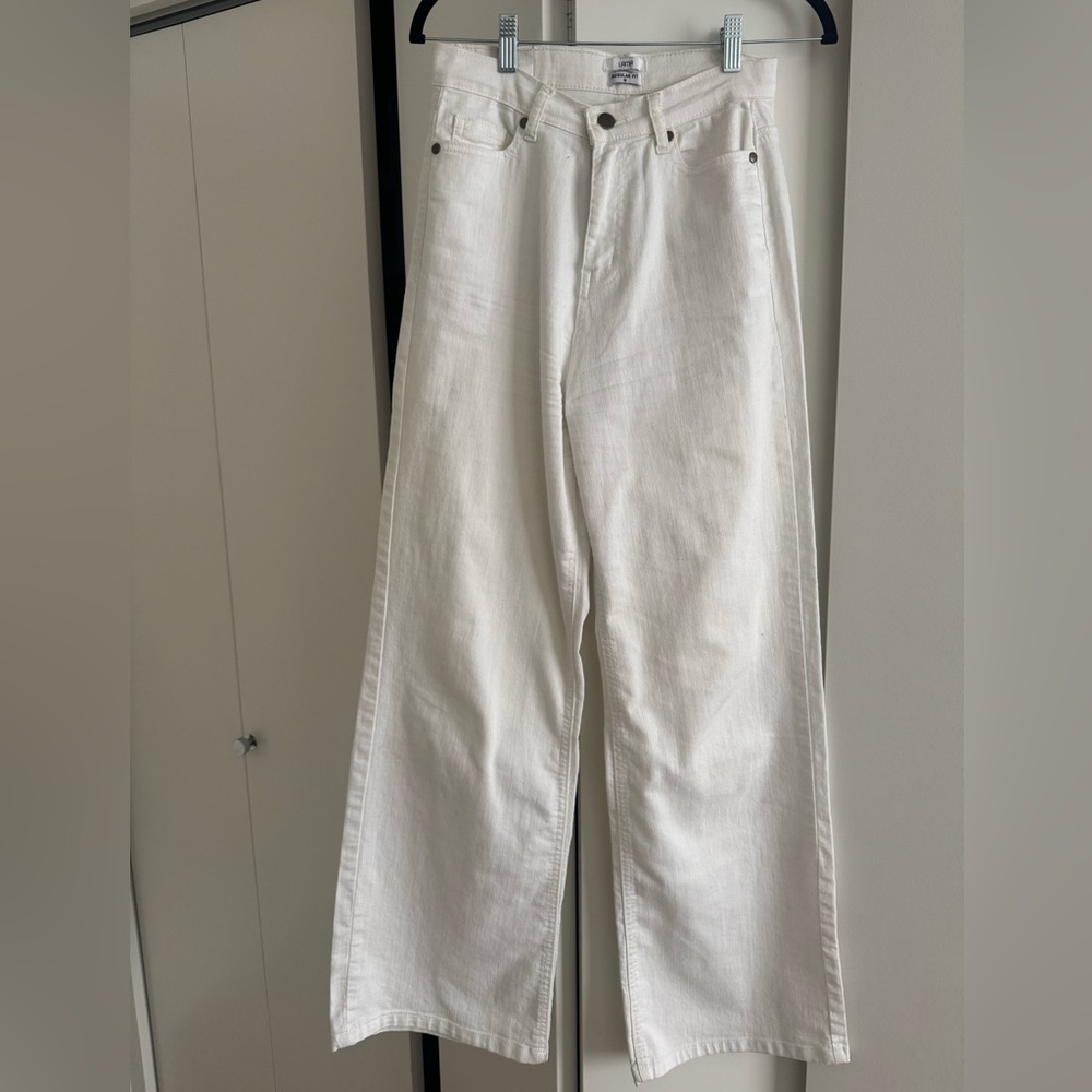 White Wide-Leg Jeans
